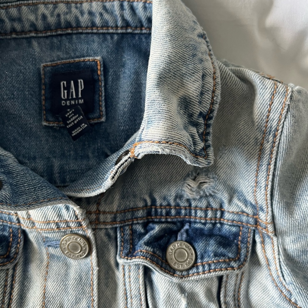 GAP Denim Jacket - Size 5 - Picture 3 of 4
